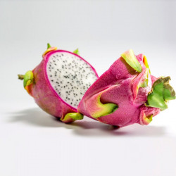 Pitaya Selenicereus Hylocereus undatus fruit du dragon cactus épiphyte graines chair blanche pitahaya